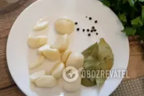 Салат из зеленых помидоров с луком - Шаг 5 Салат из зеленых помидоров с луком - Шаг 5