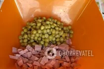 Салат оливье с колбасой - Шаг 4 Салат оливье с колбасой - Шаг 4