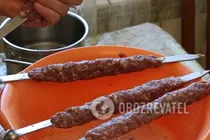 Люля-кебаб із яловичини - Крок 7 Люля-кебаб із яловичини - Крок 7