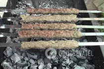 Люля-кебаб із баранини - Крок 7 Люля-кебаб із баранини - Крок 7