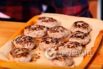 Котлети в духовці - Крок 8 Котлети в духовці - Крок 8