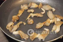 Теплый салат с печенью и грушей - Шаг 8 Теплый салат с печенью и грушей - Шаг 8