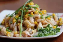 Салат с кальмарами и кукурузой - Шаг 9 Салат с кальмарами и кукурузой - Шаг 9