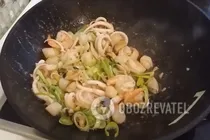 Локшина з морепродуктами - Крок 5 Локшина з морепродуктами - Крок 5