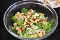 Салат с курицей и сухариками - Шаг 11 Салат с курицей и сухариками - Шаг 11