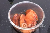 Салат с курицей и сухариками - Шаг 1 Салат с курицей и сухариками - Шаг 1