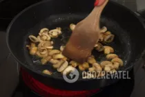 Теплый салат из куриной печени - Шаг 7 Теплый салат из куриной печени - Шаг 7