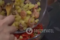 Теплый салат с морепродуктами - Шаг 11 Теплый салат с морепродуктами - Шаг 11