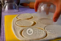 Вареники с клубникой на пару - Шаг 5 Вареники с клубникой на пару - Шаг 5
