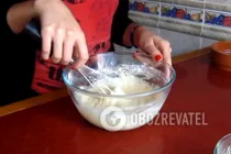Оладки з яблоками - Крок 4 Оладки з яблоками - Крок 4