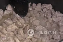 Гуляш із свинини - Крок 3 Гуляш із свинини - Крок 3