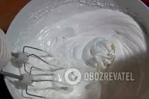 Песочный торт с прослойкой безе - Шаг 4 Песочный торт с прослойкой безе - Шаг 4