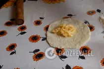 Хачапури с сыром - Шаг 5 Хачапури с сыром - Шаг 5
