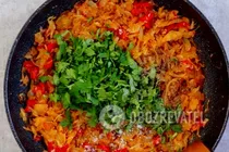 Шарлотка с капустой - Шаг 4 Шарлотка с капустой - Шаг 4
