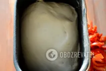 Тесто для пиццы в хлебопечке - Шаг 6 Тесто для пиццы в хлебопечке - Шаг 6