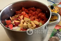 Кетчуп с яблоками и луком - Шаг 2 Кетчуп с яблоками и луком - Шаг 2