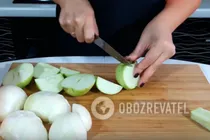 Кетчуп с яблоками и чесноком - Шаг 3 Кетчуп с яблоками и чесноком - Шаг 3