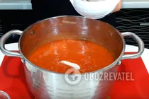 Кетчуп с яблоками и чесноком - Шаг 8 Кетчуп с яблоками и чесноком - Шаг 8