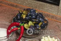 Сливовий кетчуп до м'яса - Крок 1 Сливовий кетчуп до м'яса - Крок 1