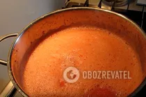 Кетчуп с луком и пряностями - Шаг 3 Кетчуп с луком и пряностями - Шаг 3