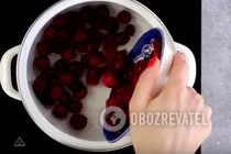 Кисель из замороженной вишни - Шаг 1 Кисель из замороженной вишни - Шаг 1