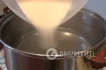 Компот із родзинками й курагою - Крок 3 Компот із родзинками й курагою - Крок 3