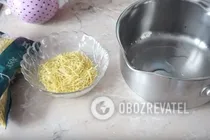 Молочный суп с мелкой вермишелью - Шаг 1 Молочный суп с мелкой вермишелью - Шаг 1