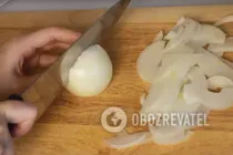Луковый суп с мукой - Шаг 1 Луковый суп с мукой - Шаг 1