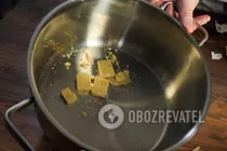 Бюджетний цибулевий суп - Крок 3 Бюджетний цибулевий суп - Крок 3