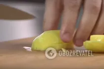 Молочний суп із сиром і кукурудзою - Крок 1 Молочний суп із сиром і кукурудзою - Крок 1