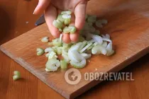 Цибулевий суп із селерою - Крок 2 Цибулевий суп із селерою - Крок 2