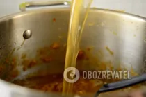 Луковый суп с чесноком и белым вином - Шаг 6 Луковый суп с чесноком и белым вином - Шаг 6
