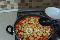 Салат із кабачків з помідорами - Крок 4 Салат із кабачків з помідорами - Крок 4