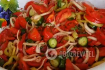 Салат із помідорами й огірками - Крок 6 Салат із помідорами й огірками - Крок 6