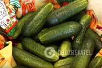 Малосольные огурцы с гвоздикой - Шаг 1 Малосольные огурцы с гвоздикой - Шаг 1