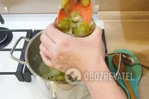 Салат из огурцов с луком и уксусом - Шаг 7 Салат из огурцов с луком и уксусом - Шаг 7