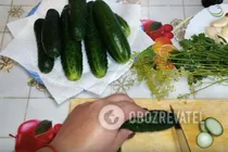 Малосольні огірки с соєвим соусом - Крок 1 Малосольні огірки с соєвим соусом - Крок 1