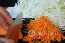 Квашена капуста з яблуками - Крок 2 Квашена капуста з яблуками - Крок 2