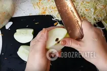 Квашена капуста з яблуками - Крок 5 Квашена капуста з яблуками - Крок 5