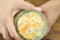 Квашена капуста з морквою - Крок 8 Квашена капуста з морквою - Крок 8
