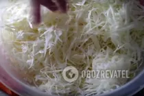 Маринована капуста з оцтом - Крок 1 Маринована капуста з оцтом - Крок 1