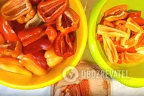 Салат из болгарского перца с уксусом - Шаг 1 Салат из болгарского перца с уксусом - Шаг 1