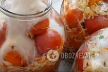 Салат из целых помидоров - Шаг 5 Салат из целых помидоров - Шаг 5