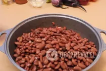 Грецький салат з квасолею і овочами - Крок 2 Грецький салат з квасолею і овочами - Крок 2