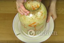 Квашена капуста з морквою на зиму - Крок 8 Квашена капуста з морквою на зиму - Крок 8