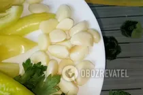 Мариновані помідори з болгарським перцем - Крок 4 Мариновані помідори з болгарським перцем - Крок 4
