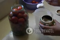 Квашені помідори "як бочкові" - Крок 6 Квашені помідори "як бочкові" - Крок 6
