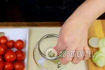Маринованные помидоры с луком - Шаг 4 Маринованные помидоры с луком - Шаг 4