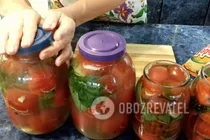 Квашені помідори з коріандром - Крок 7 Квашені помідори з коріандром - Крок 7
