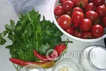 Квашені помідори з селерою - Крок 1 Квашені помідори з селерою - Крок 1